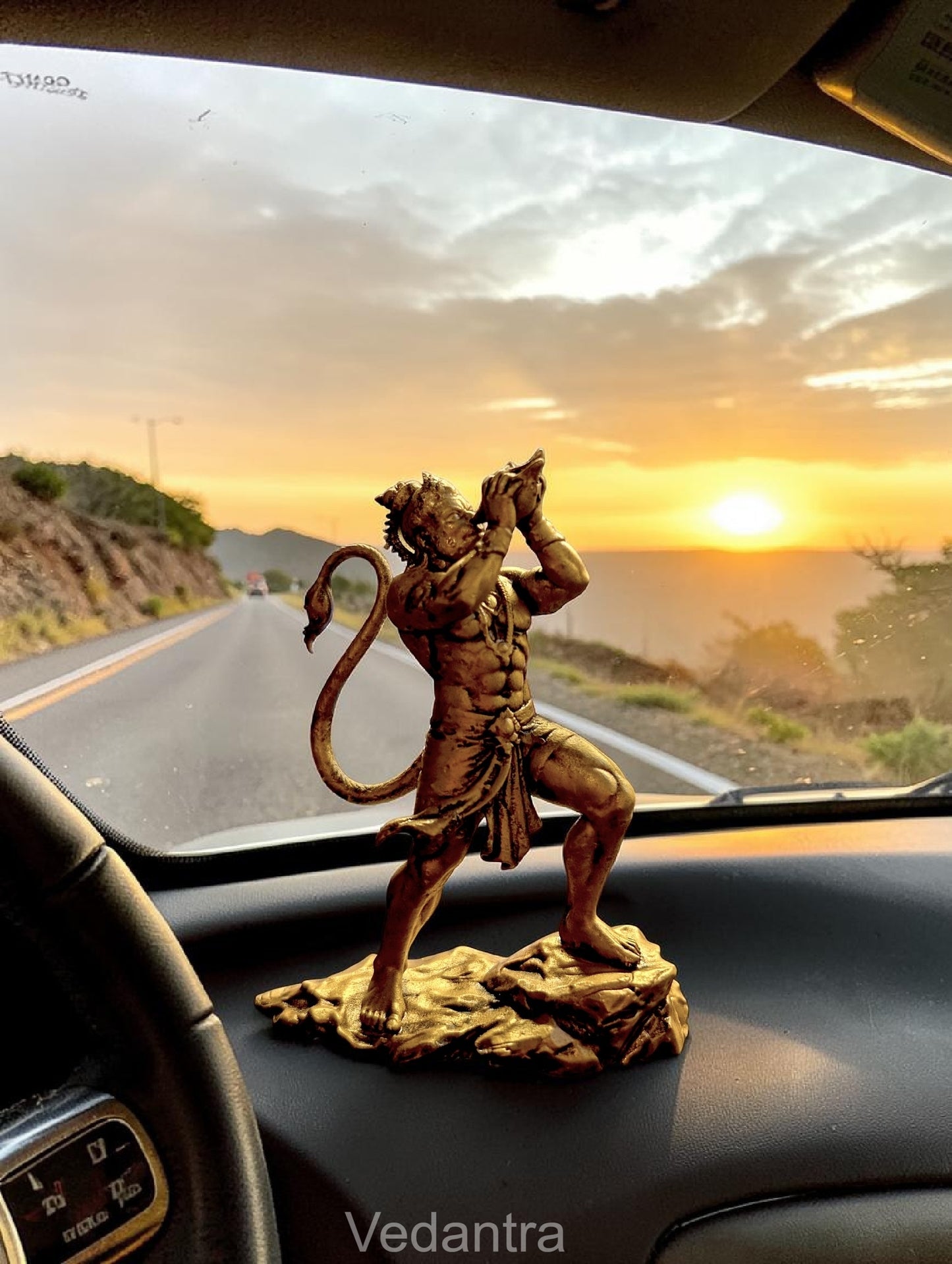 Divine Hanuman Ji Idol with Shankh – Symbol of Strength & Protection