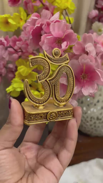 Divine Om Symbol